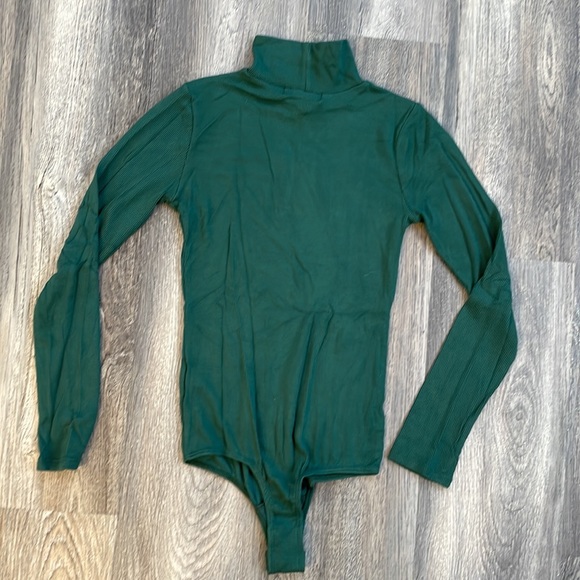n:Philanthropy long sleeved bodysuit emerald green NWT size XS - Picture 4 of 4